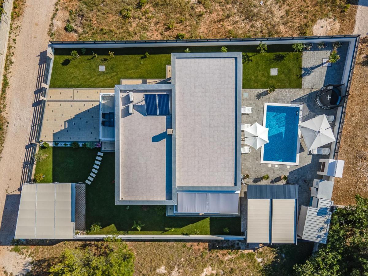 Villa Wiena Vir Esterno foto